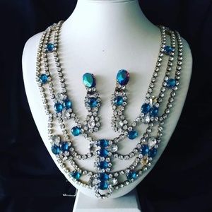 Vintage 1930s costume jewelry, necklace and earrin